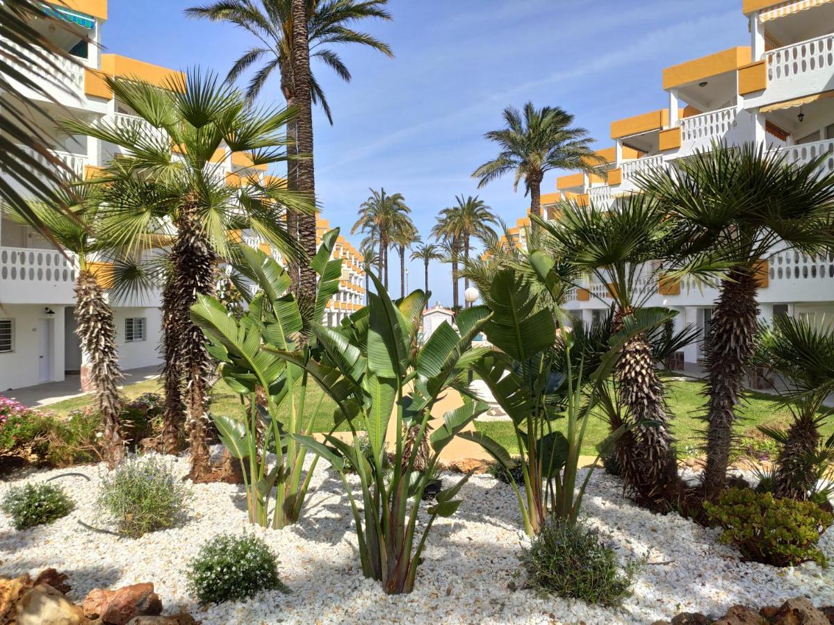Apartamentos Oliver Playa Dénia Extérieur photo